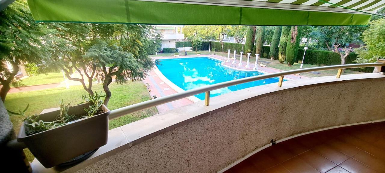 Apartment Center Salou Near Port Aventura Εξωτερικό φωτογραφία