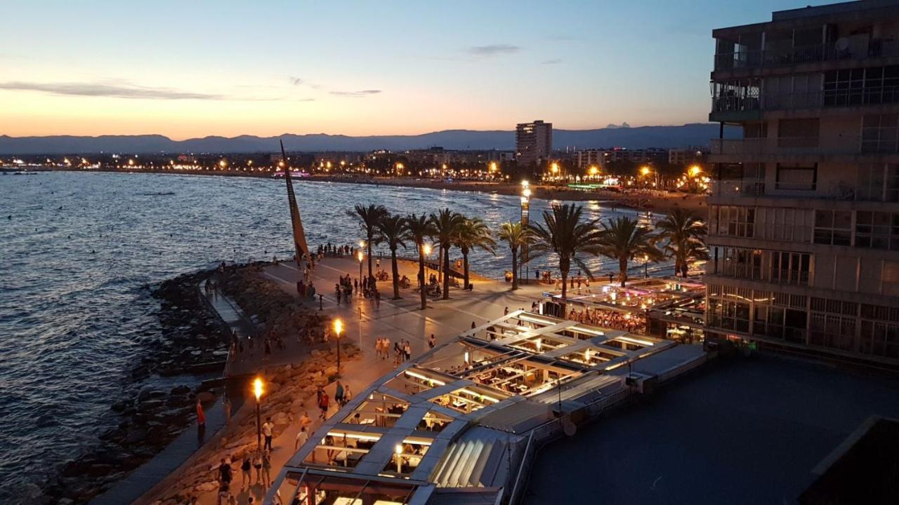 Apartment Center Salou Near Port Aventura Εξωτερικό φωτογραφία